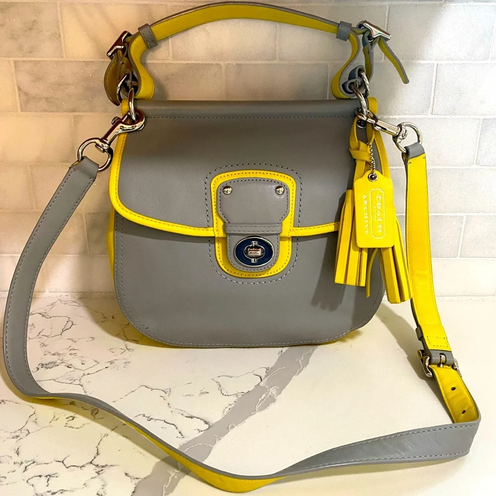 Coach "Legacy" crossbody - Picture 1 of 10